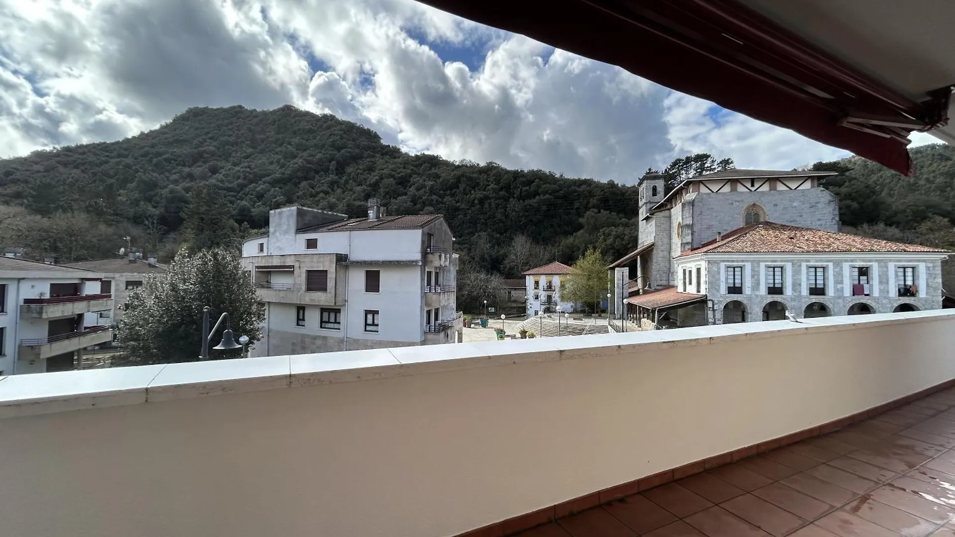 Busturia Etxea Apartment